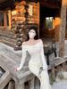 Elegant Spicy Mesh Patchwork Off-Shoulder Long-Sleeve T-Shirt - Slim-Fit Spring/Autumn Top for Women