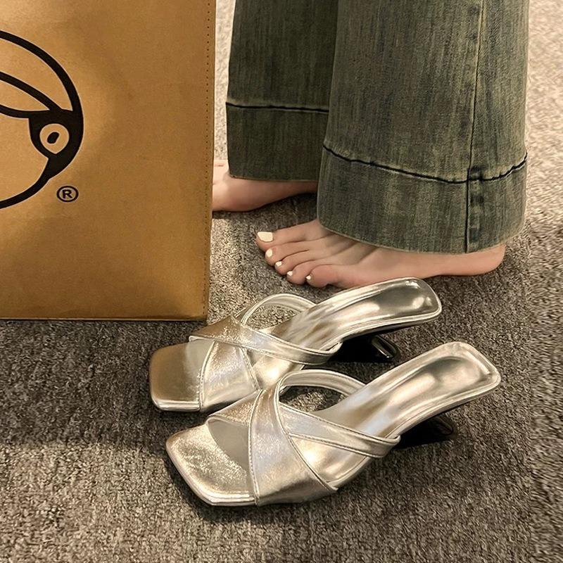 Fashion French Style Women High-heel Sandals Designer Slippers Fashion Square Toe Slope Heel Slippers Summer Open Toe High Heel Slippers