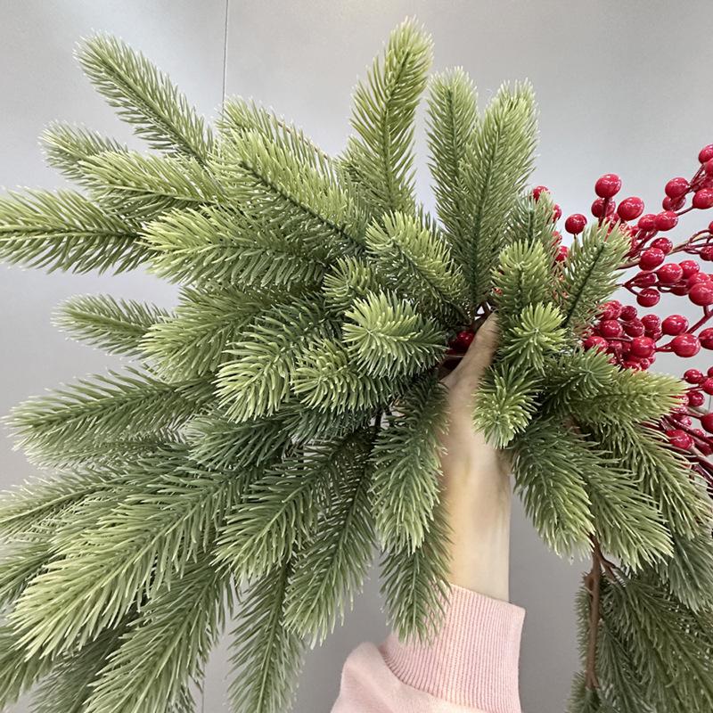 Tira de Agujas de Pino Artificial - Decoración Navideña Verde Suave