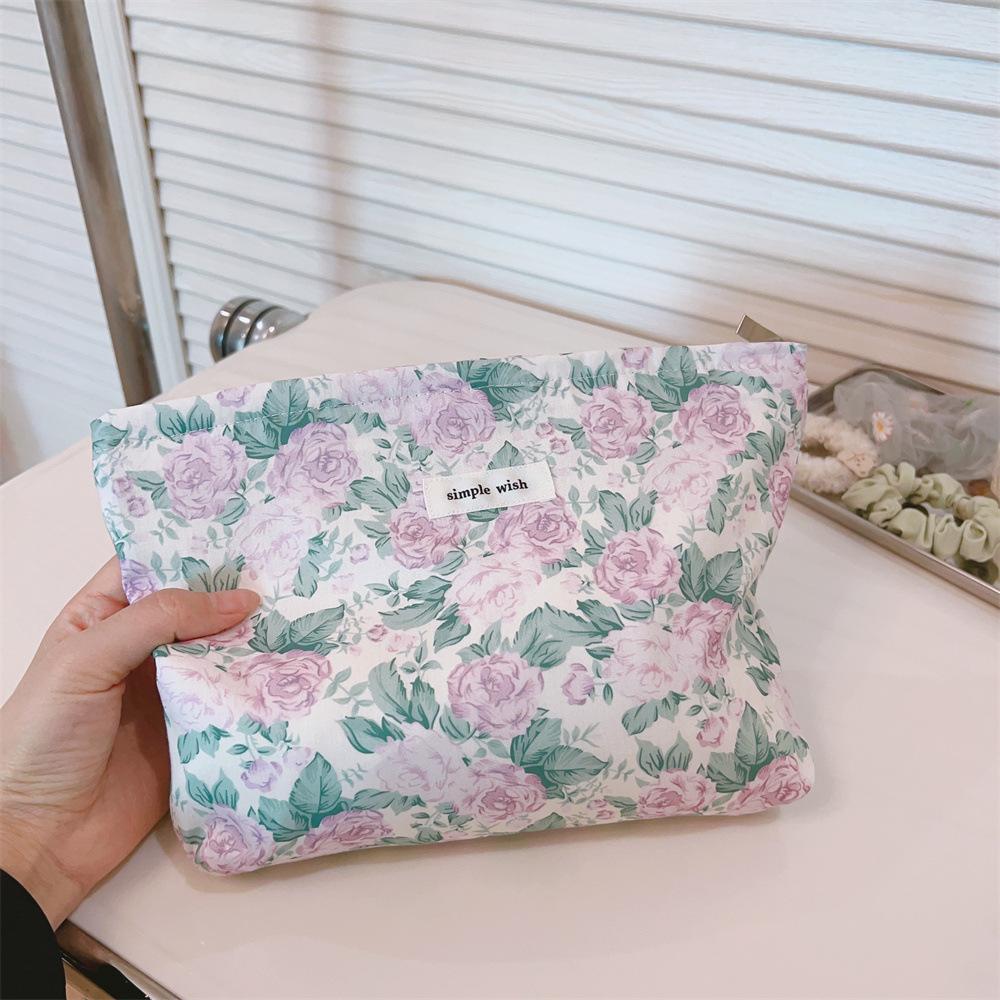 Fresh and Simple Floral Cotton Cloth Small Square Bag Cosmetic Bag Pure Cotton Zipper Liner Bag Clutch Bag