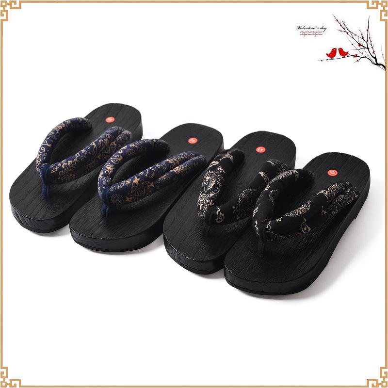 Men's Lightweight Paulownia Wood Clogs - Comfortable & Casual Slippers