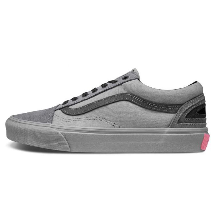 

Кроссовки унисекс Vans Zhao Zhao x Old Skool Year of the Rat Серые VN0A4BV506G