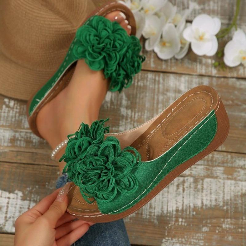 Large Size Slope Heel Beach Slippers Summer New Fish Mouth Flower Comfortable Outdoor Beach Shoes Women