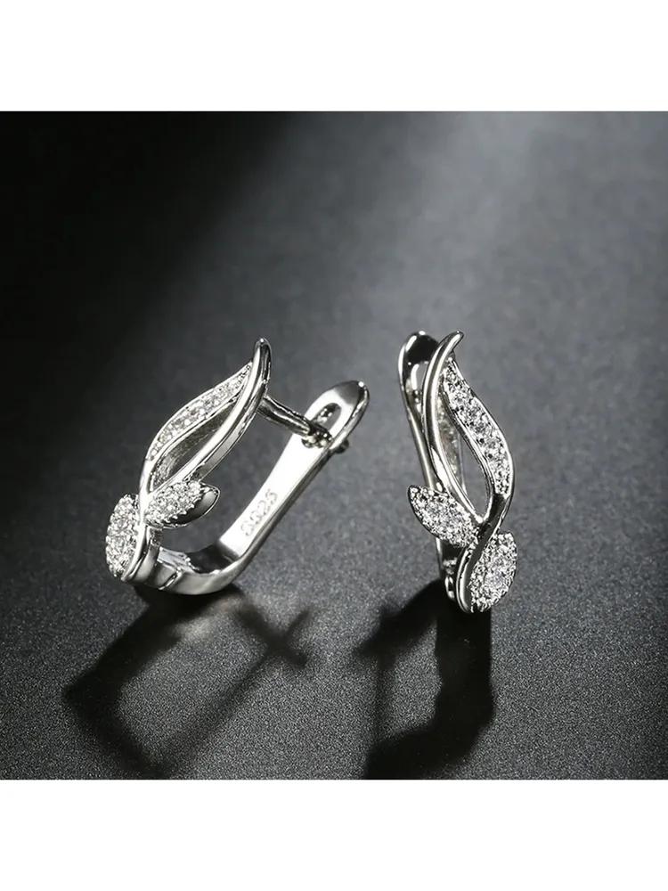 

Exquisite And Stylish Metal Woven Hollow Earrings For Women, Perfect For Everyday Wear. One Size