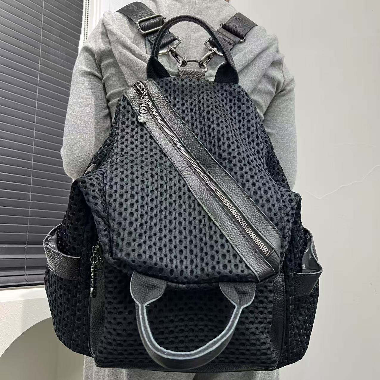 Женский сетчатый персонализированный пэчворк рюкзак большой емкости нишевого дизайна сумка чёрный