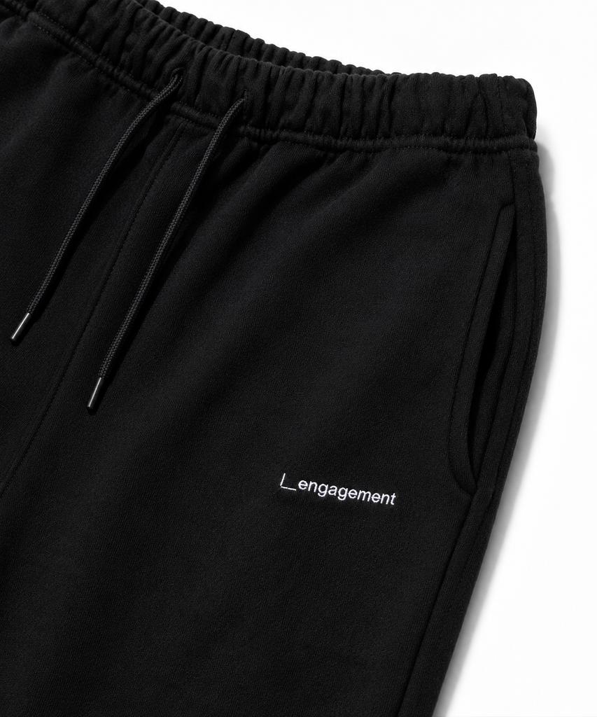 LENGAGEMENT Standard Slim Fit Jogger Pants [Black]