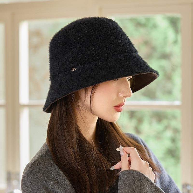 Autumn and winter hat women's big brim shows face small bucket hat double-sided fashion versatile bucket hat temperament basin hat
