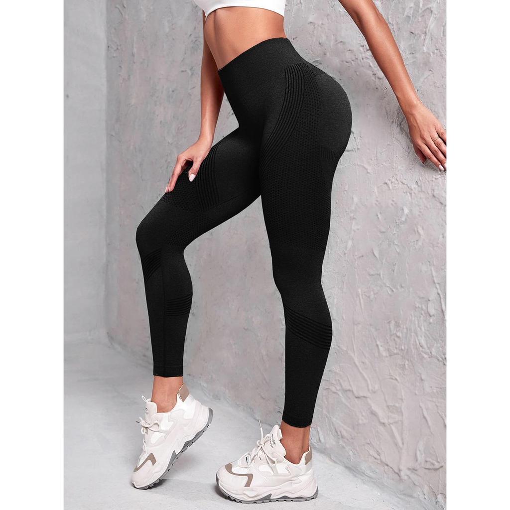 European-American High-Waisted Seamless Hip-Lifting Quick-Dry Yoga Leggings for Women