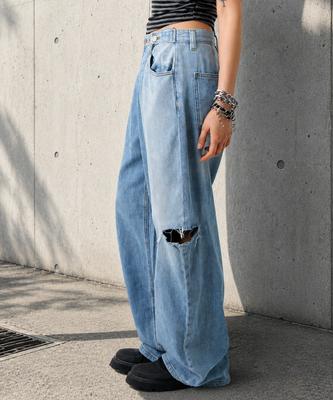 UNKNOWN PLANET Summer Breath Custom One-Pleat Damaged Denim Pants Light Blue