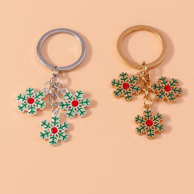 Pretty Enamel Snowflake Keychain Christmas Key Ring Pendants for Women Girls Handbag Decor DIY Jewelry Gifts Accessories