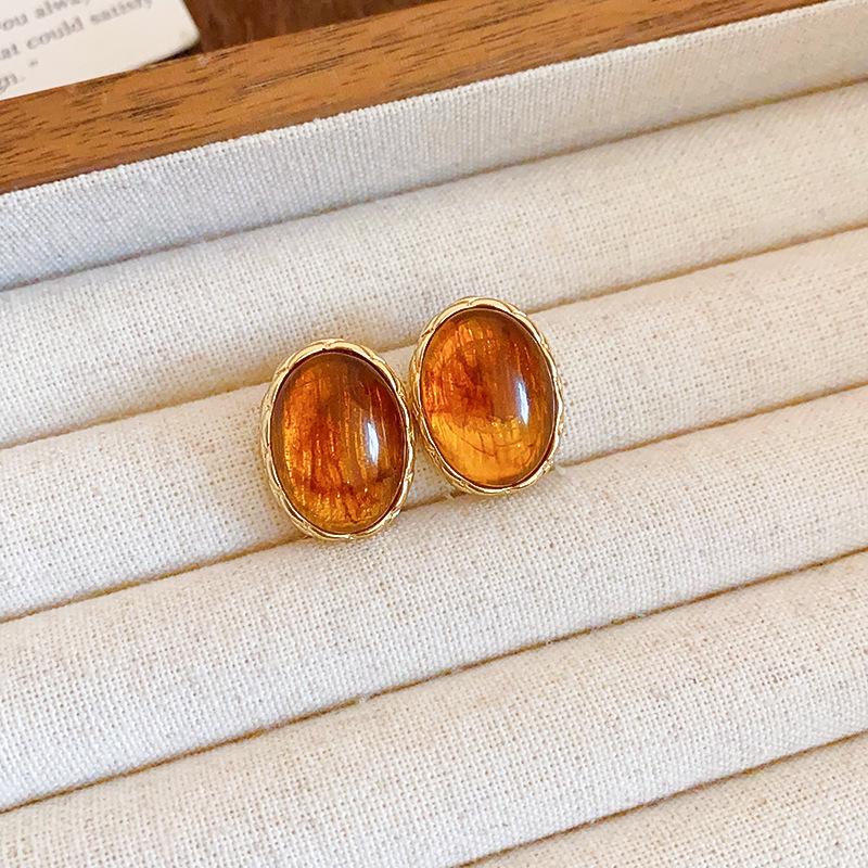 Silver Needle Geometric Irregular Resin Y2K Earrings - Retro Stud Ear Accessories for Women