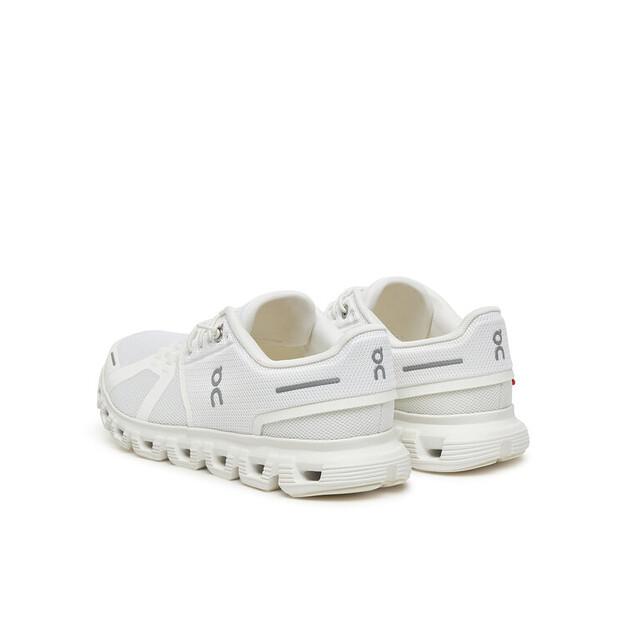 Кроссовки On Cloud 6