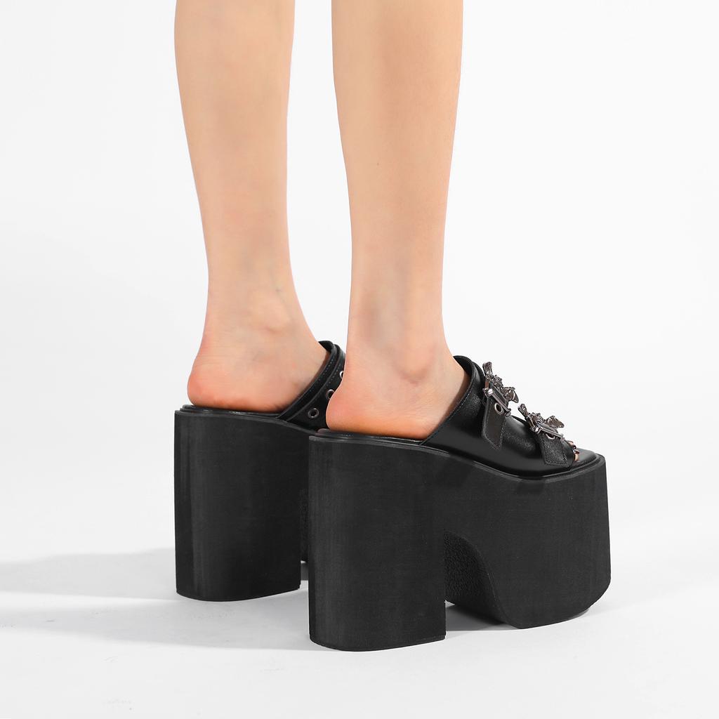 Gdgydh Goth Bat Buckle Decor Platform Slippers for Women Fashion Open Toe Summer Shoes Slip On Heeled Sandals Slingback Outdoor