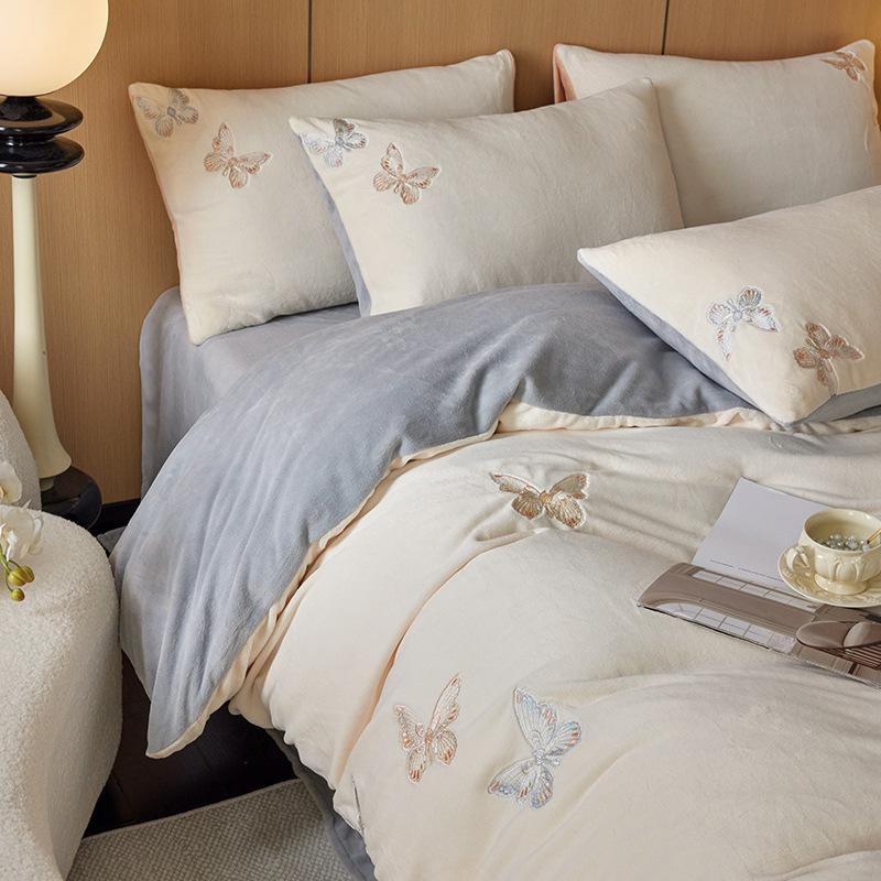 High-Grade High-Gram Weight Thickened Milk Fleece Four-Piece Set Mengdie Girl Heart Bed Sheet Quilt Cover Bed Hat To Keep Warm