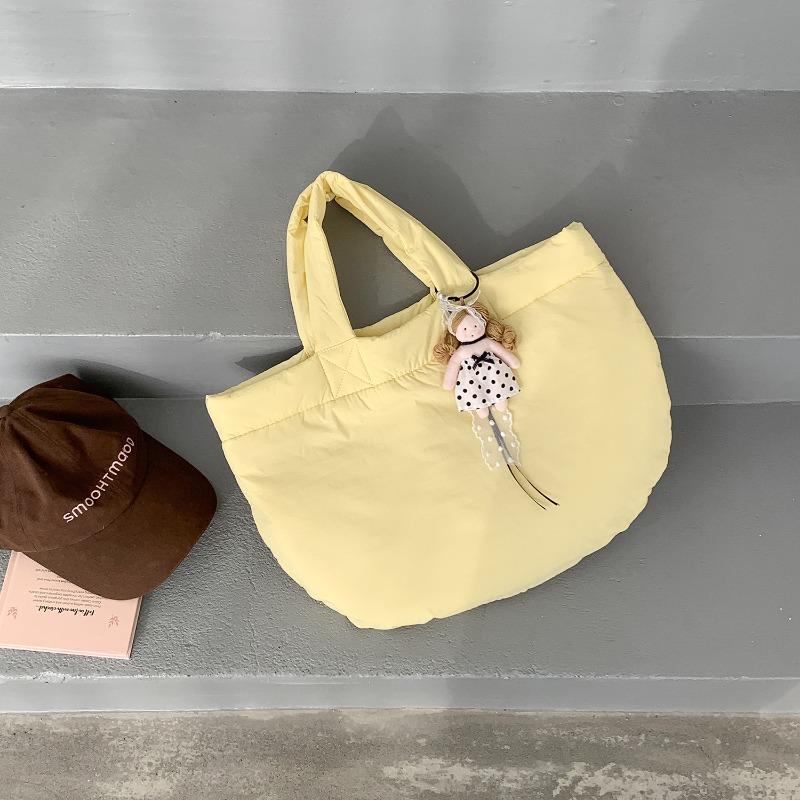 Autumn tote bag women's large-capacity fashion casual nylon handbag commuting to work lazy wind cloud bag