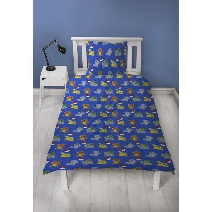 Parure De Lit - POKEMON - Pikachu Et Starter 1G V - Microfibre - 1 Housse De Couette 140 X 200 Cm + 1 Taie 63 X 63 Cm