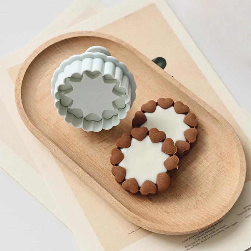 4 Teile/satz Marmelade Sandwich Blumen Cookie Cutter Form Diy 3D Fondant Stempel Keks Formen Kuchen Dekoration Küche Backen Liefert