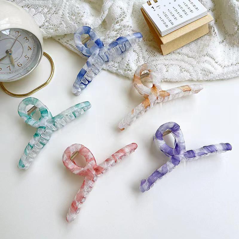 DIY Chenille Stem Flower Kit with Tape, Centers, Headbands, Glue Gun, Fairy Lights, Vase, & Glue Sticks