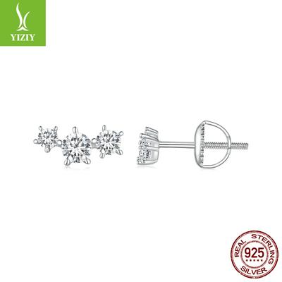 Exquisite und kleine Stern-Moissanit-Ohrstecker, minimalistischer Premium-Stil, S925 Sterlingsilber mit Gewinde.