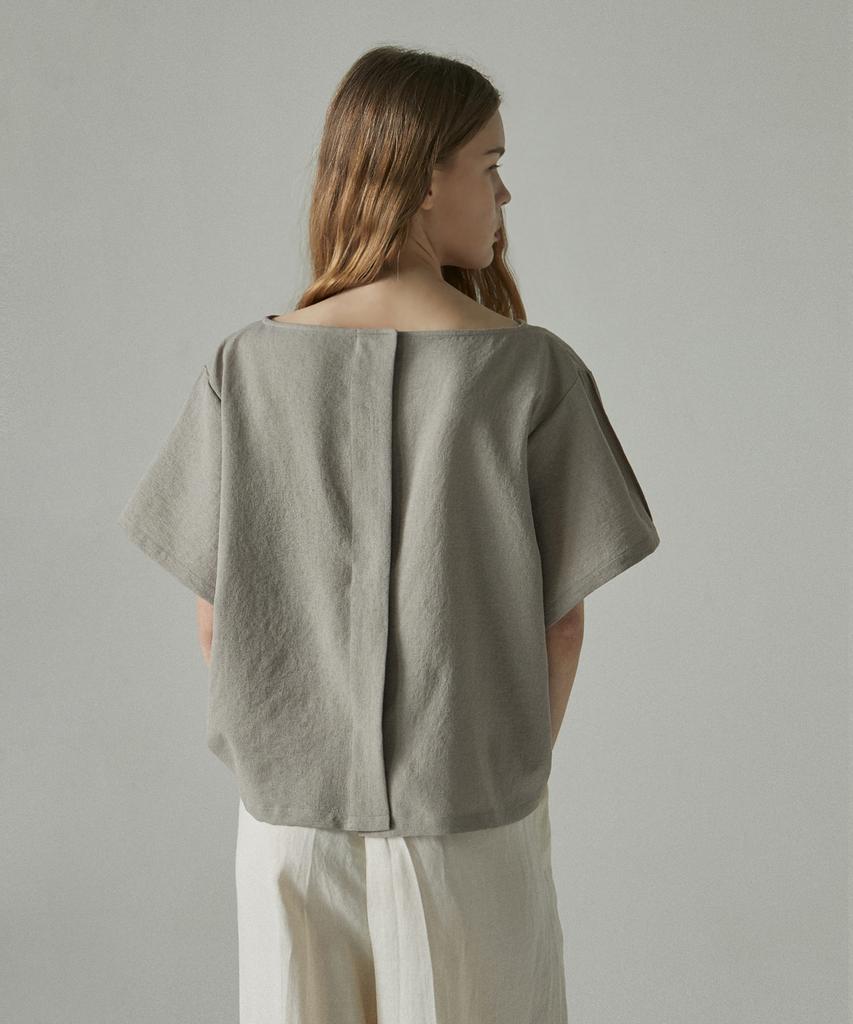 A.RIFF Boat Neck Backless Blouse_Dark Beige
