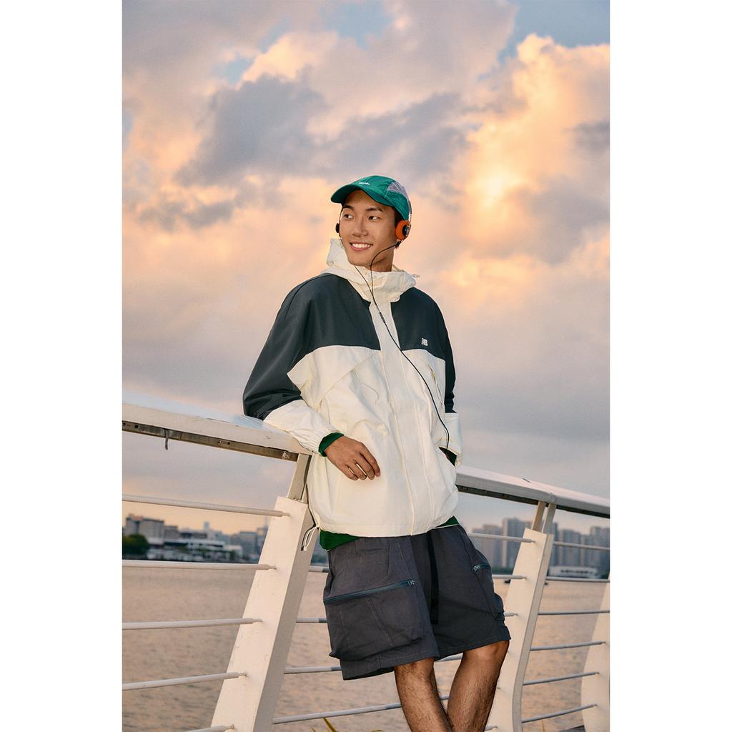 Men's New Balance Jackets & Coats Unisex Black White