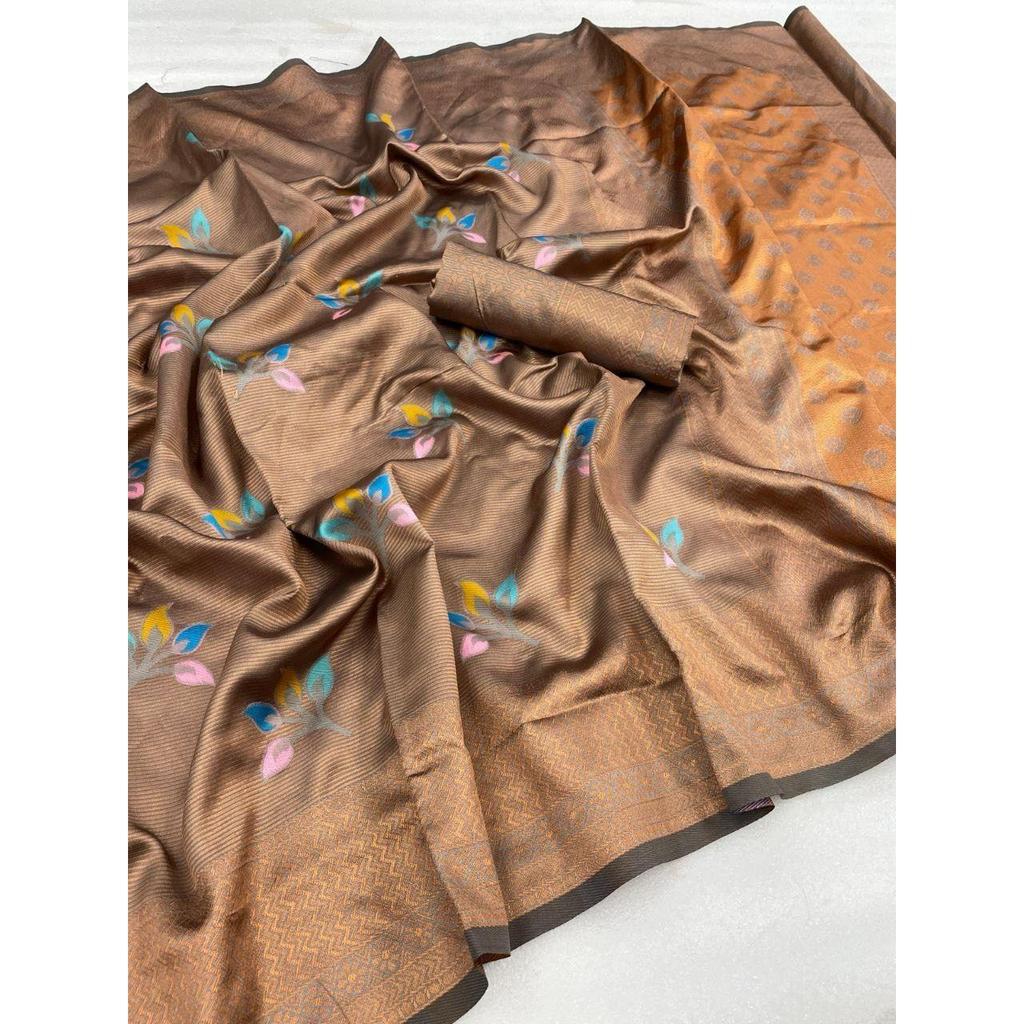 This Beautiful Saree Is Elegantly Decorated with Gorgeous Solid Jacquard Weave That Gives a Perfect Look To the Outfit.