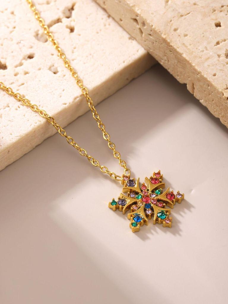 Qiong Yao 5A Zircon Snowflake Necklace, 18K Gold PVD Electroplated, Colorfast Jewelry