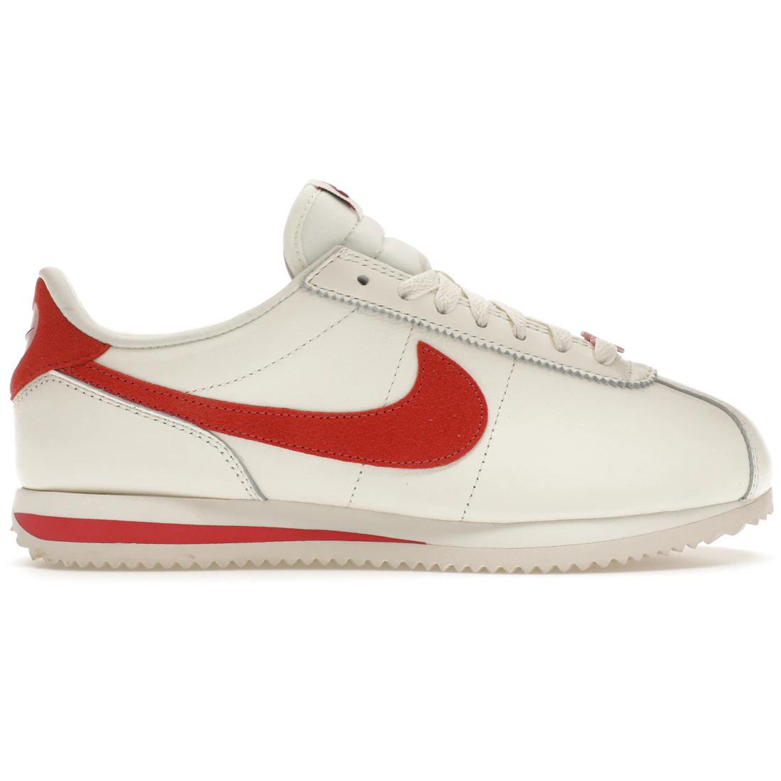 

Кроссовки Nike Cortez SE ко Дню святого Валентина (2024) (Женский)(ФЗ5167-133) 39