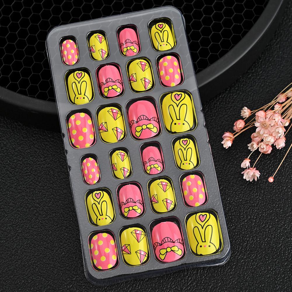 24pcs/box Candy Kids False Nail Cartoon Full Cover Press On Fake Nails Tips Kawaii Acrylic Artificial Fingernails for Girls