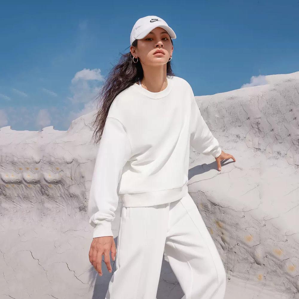 2026 Women's Casual 2 Piece Lounge Set Long Sleeve Crew Neck Sweatshirt with Pants Fall Winter Comfortable Sportswear