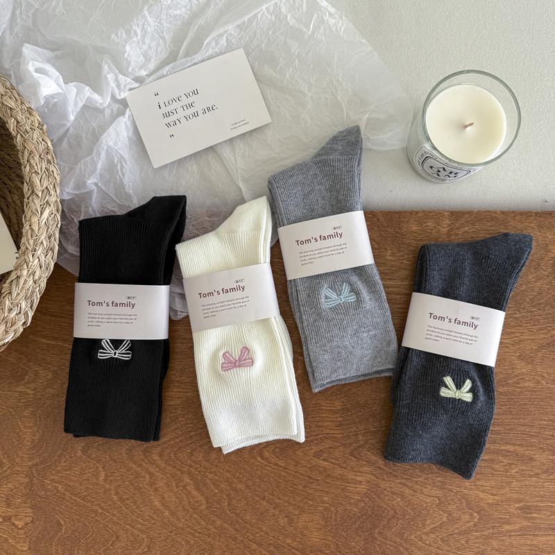 Solid Color Style Double Needle Simple Stacked Socks Medium Tube Socks Girls' Stockings Embroidered Bow Boneless Vertical Strips