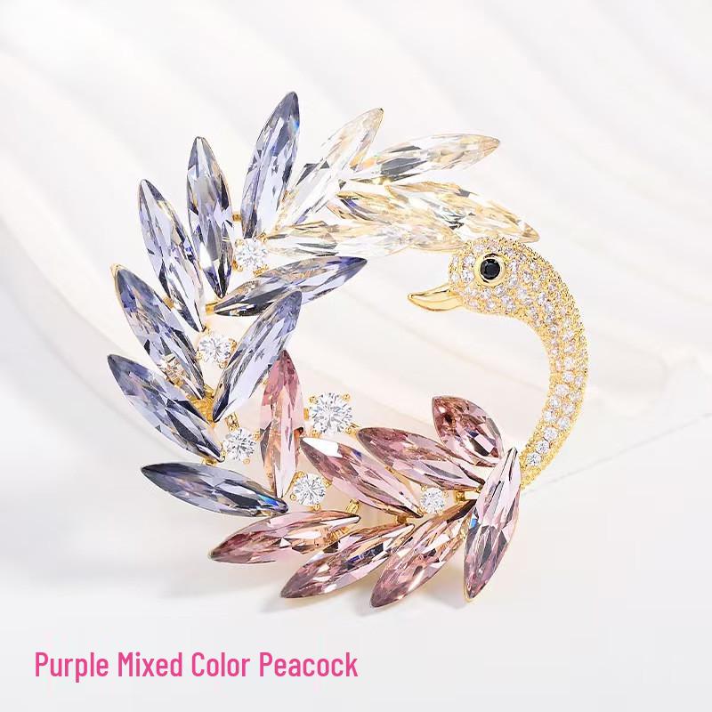Exquisite Butterfly Rhinestone Brooch - Versatile 3D Floral Alloy Accessory for Women