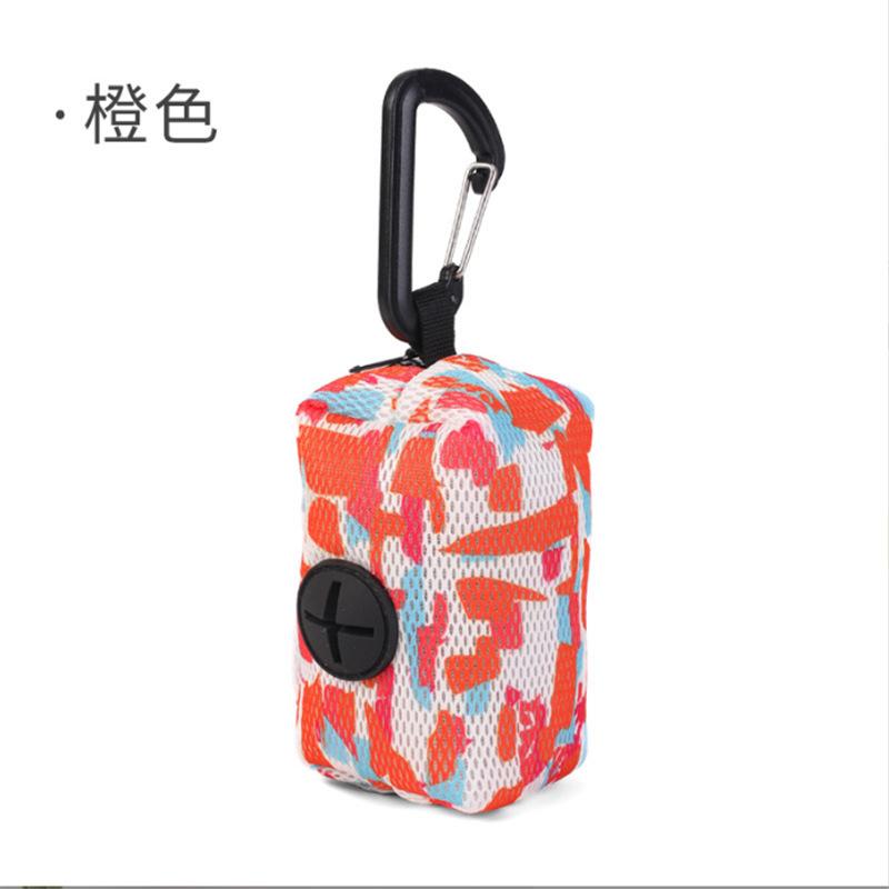 Dog Poop Bag Dispenser Hangingable Dog Poop Bag Holder Poo Bags Dispenser for Dogs Walking Garbage Bags Dispensers Pet Supplies