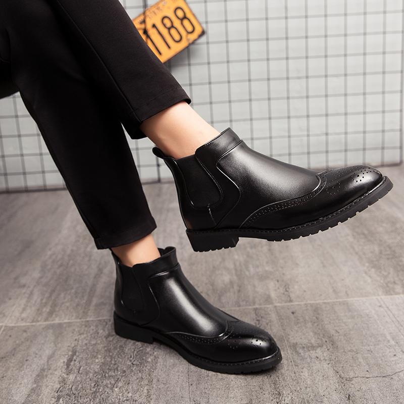 Men’s Brogues Motorcycle Boots Retro Street Style Dress Chelsea Boots Tuxedo Wedding Men Ankle Boots Plus Size