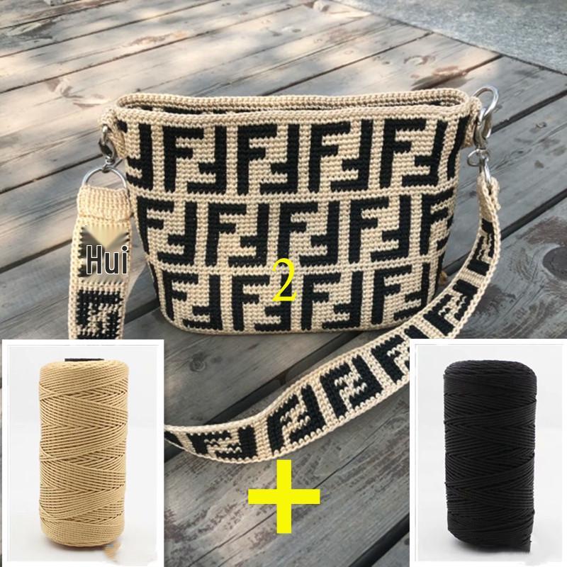 Příze z ledového hedvábí: Třívláknová příze pro ruční pletení a háčkování - Ideální na pantofle, tašky, čepice, návleky na hrnky a podsedáky do auta