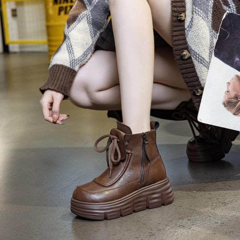 New Style Thick-soled Shoes with Anti-slip Function, Casual and Versatile Short Boots for Women Devotion