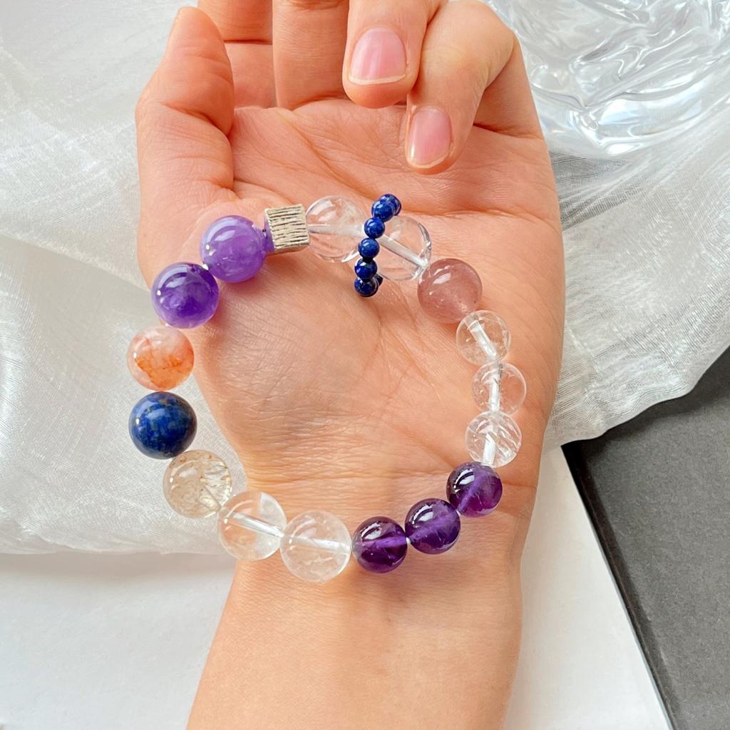 Natural White Crystal Strawberry Crystal Amethyst Lapis Lazuli Design Bracelet Bracelet.