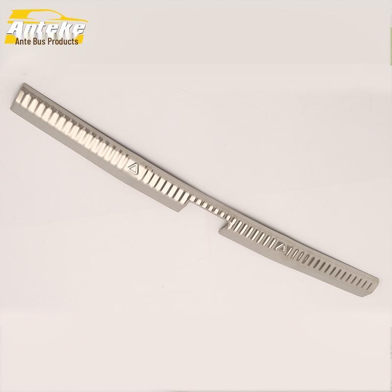 Octavia Rear Guard Plate - Stainless Steel Tailgate Trunk Protector