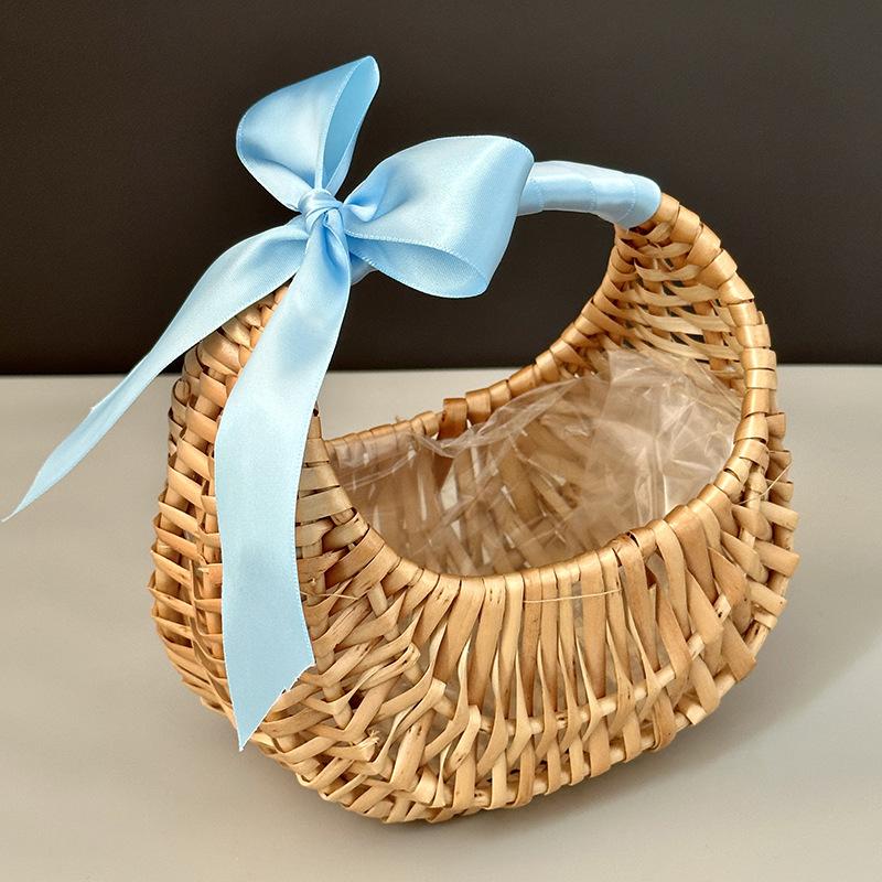 Bohemian Wicker Flower Basket with Handle & Waterproof Lining, Compact Lightweight Multifunctional Basket for Wedding Home Decor