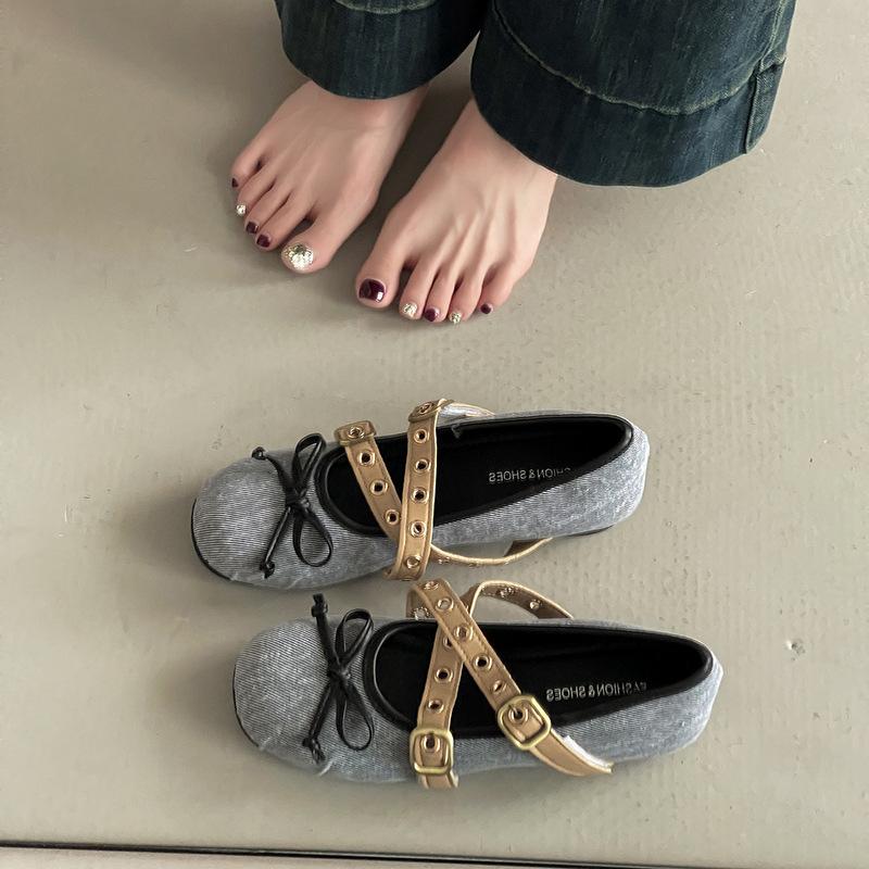 Retro cross metal buckle bar shoes, rare shoes, women's summer fashion versatile design sense, inner height increase with skirt shoes