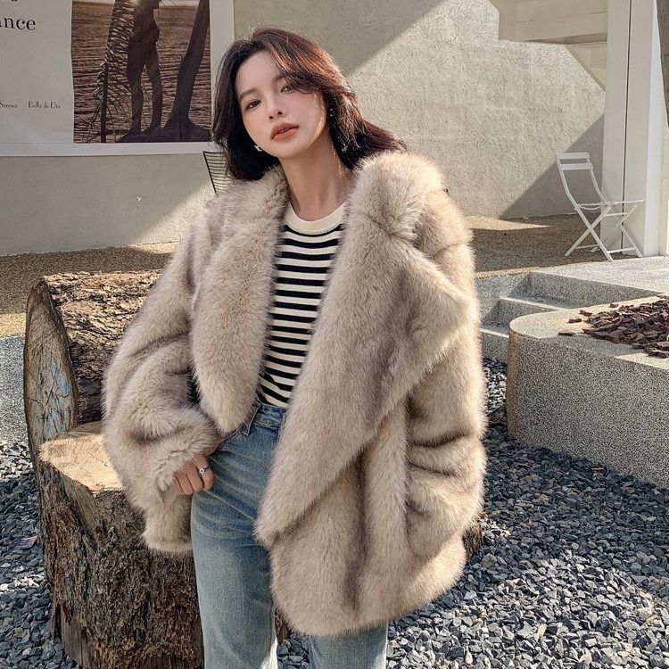 Winter Loose Casual Thick Warm Soft Hairy Faux Fur Coat Women Luxury Furry Fluffy Jacket Korean Fashion
