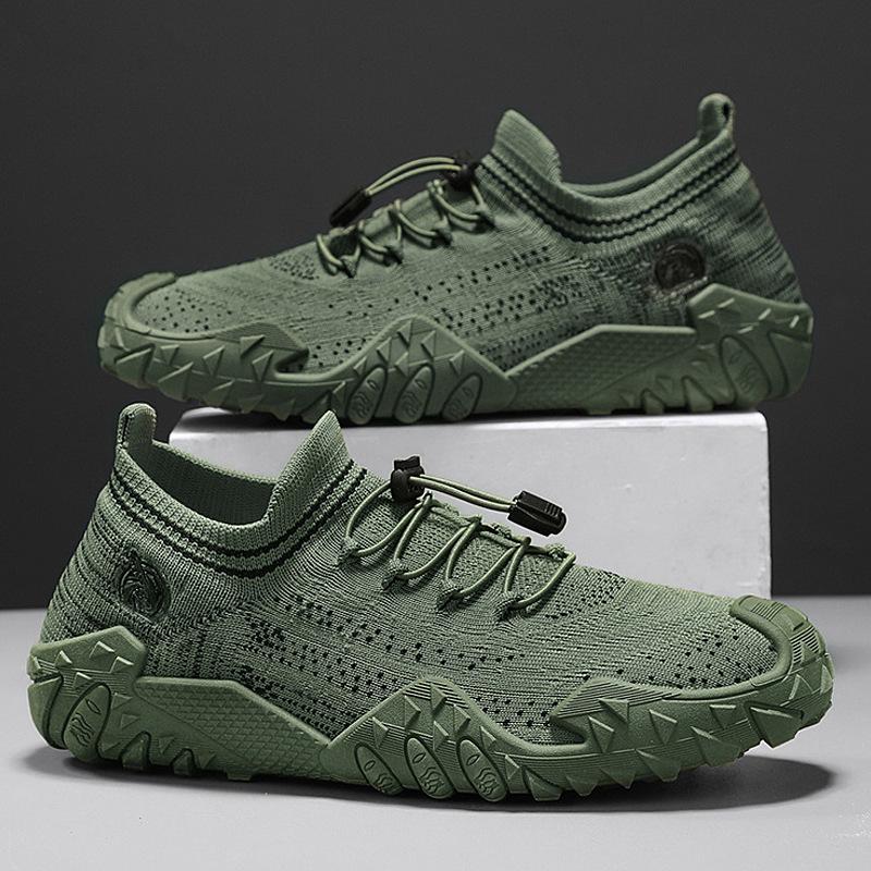 Summer Men's Shoes New Breathable Hollow Mesh Shoes Men's Shoes Non-slip Sports Shoes Casual Dad Shoes