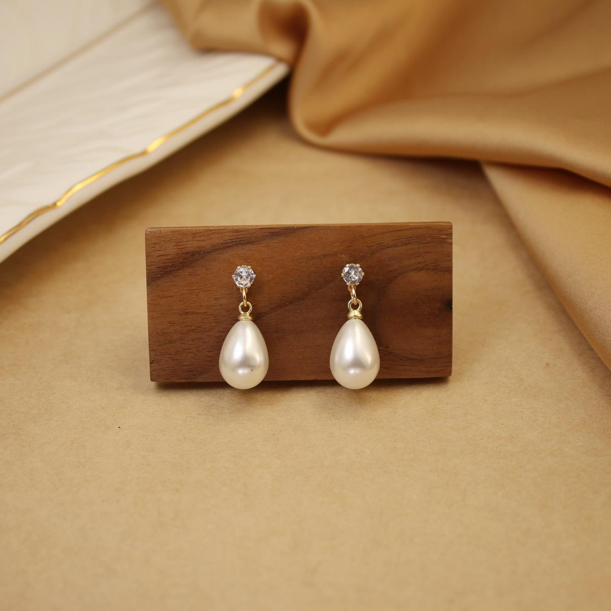 Elegant Water Drop Pearl & Zirconia Stud Earrings - Versatile for All Seasons
