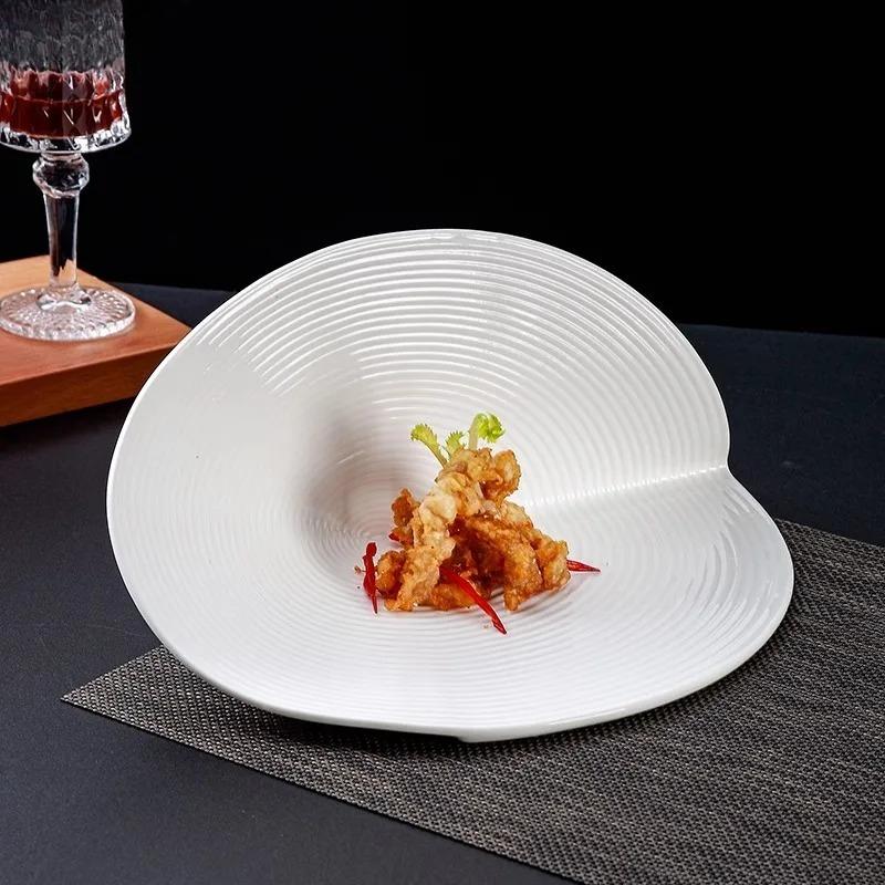 Creative Irregular Ceramic Dinner Plate Restaurant Dessert Plate Snack Plate Pasta Plates Sushi Dish Creative Special Tableware