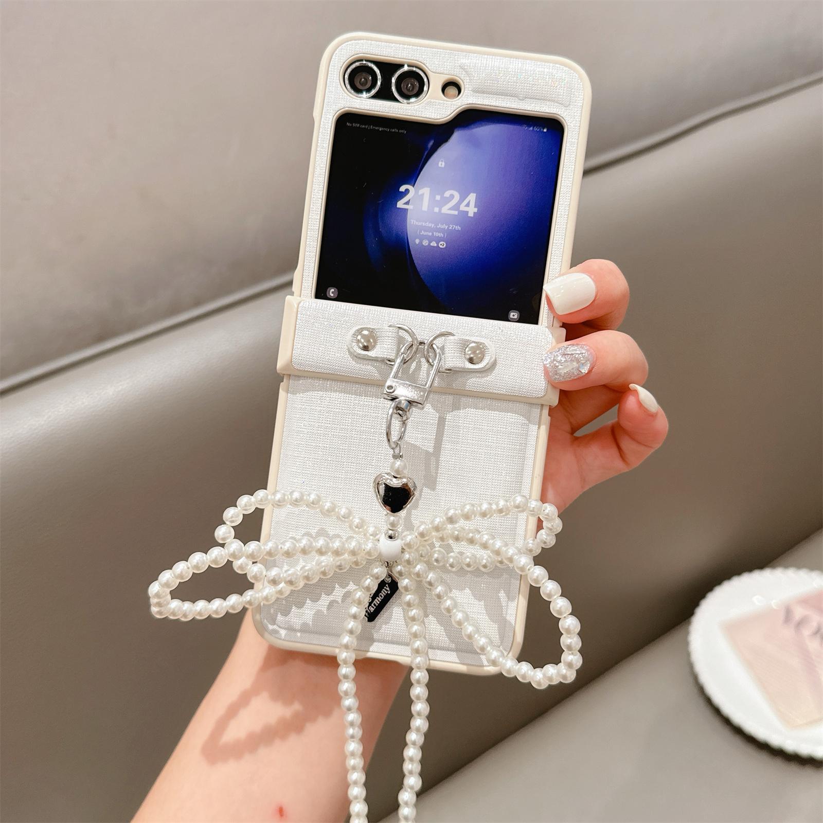 

For Samsung Galaxy Z Flip7 FE 5G/Z Flip6 5G Case Hinge Protection Leather+PC Phone Cover with Bow Beaded Strap White