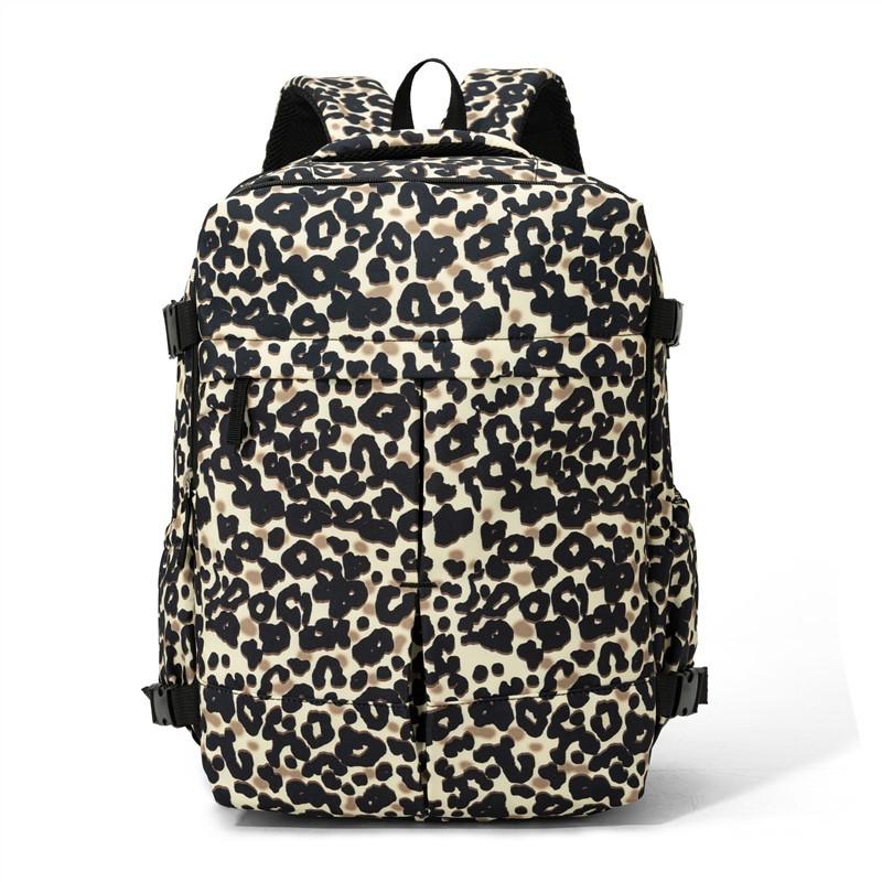 Compliant with EU standards, this stylish backpack is perfect for short trips and can be used as a commuter bag for laptops, suitable for women