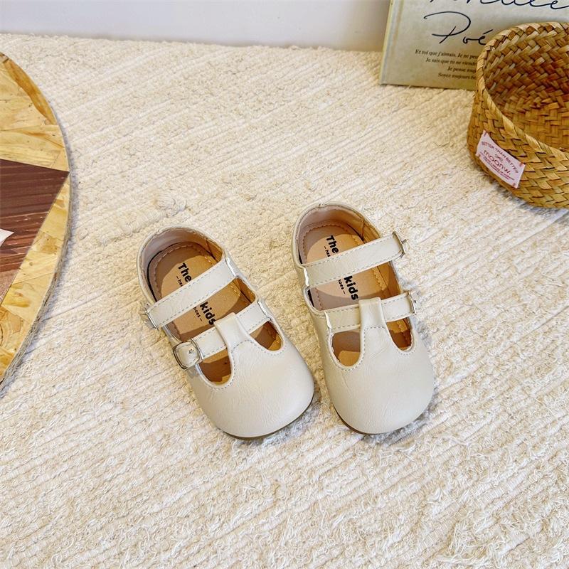 

Girls leather shoes 2025 autumn new simple British baby shoes women s treasure fashion versatile casual non-slip princess shoes 21