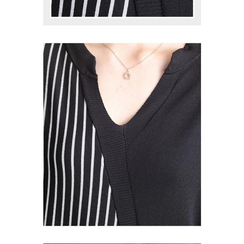 Plus Size Summer New Women's Clothing Lazy Style V-neck Loose Bottoming Thin Section Niche Five-quarter Sleeve Top Striped Splicing