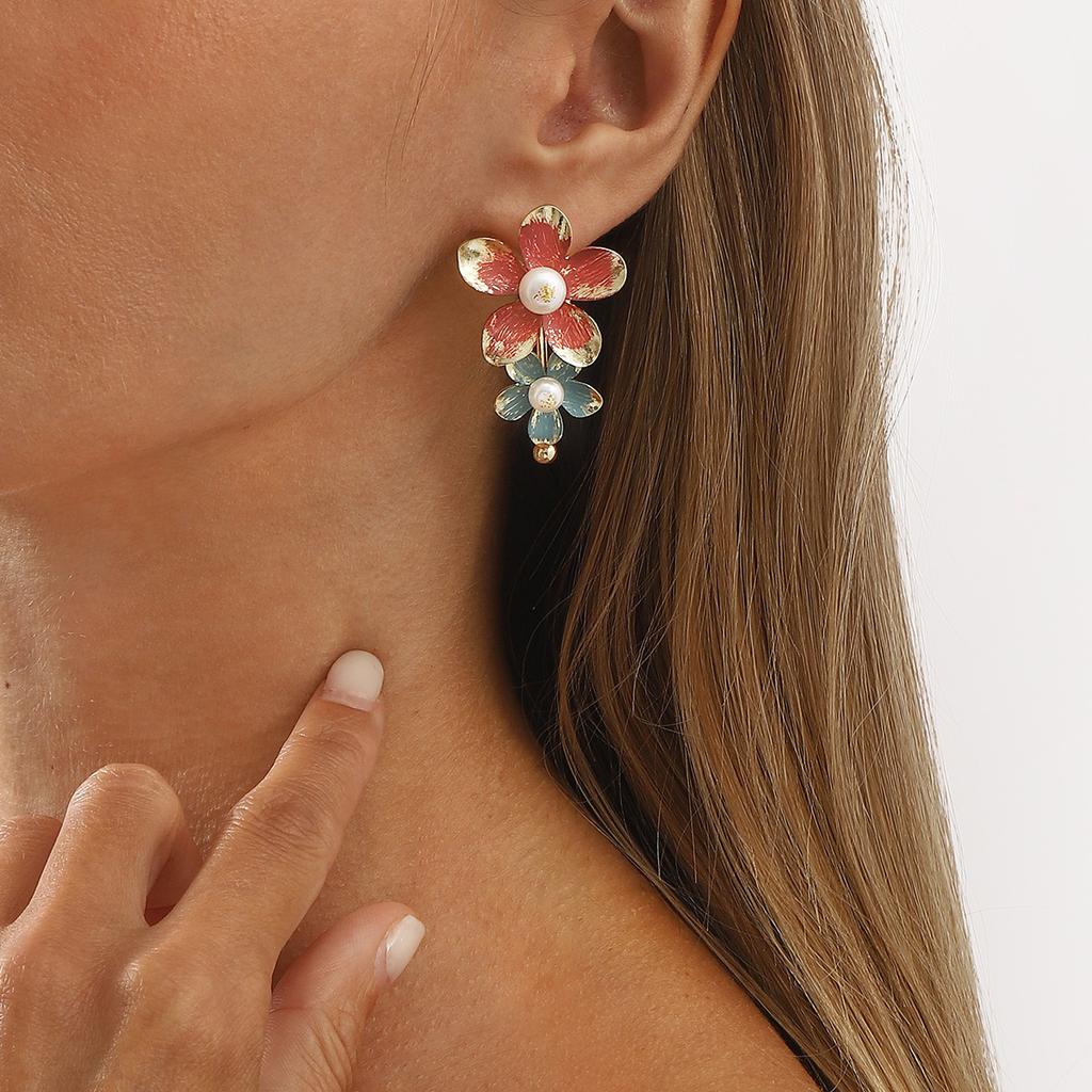 Fashion Runway Style Enamel Flower Earrings Women Minority Design Exquisite Ins Style Same Style Fashion Ear Jewelry