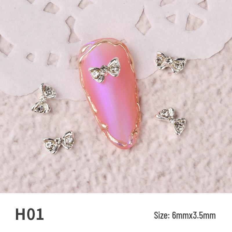 Japanese Style Rhinestone and Pearl Bow Nail Art Accessories